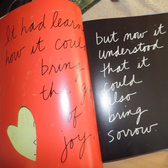 The Story of the Heart - Hardcover - Linell Smith & Sandra Magsamen - Picture 3 of 6